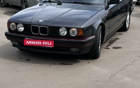 BMW 5 серия, 1992 год, 333 000 рублей, 2 фотография