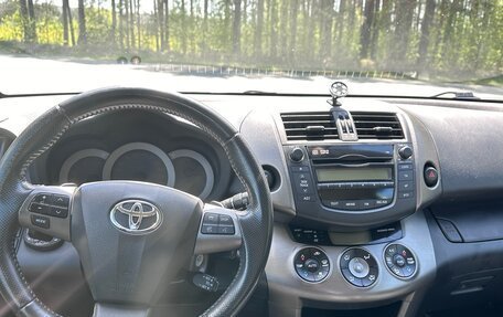 Toyota RAV4, 2011 год, 1 700 000 рублей, 11 фотография