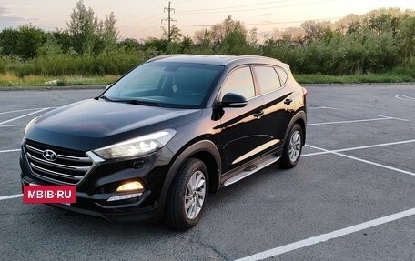 Hyundai Tucson III, 2017 год, 2 320 000 рублей, 8 фотография