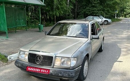 Mercedes-Benz W124, 1987 год, 180 000 рублей, 2 фотография