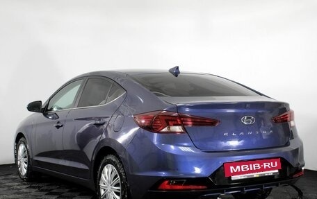 Hyundai Elantra VI рестайлинг, 2019 год, 1 865 000 рублей, 7 фотография