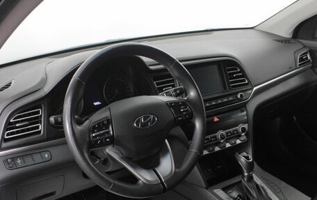 Hyundai Elantra VI рестайлинг, 2019 год, 1 865 000 рублей, 13 фотография