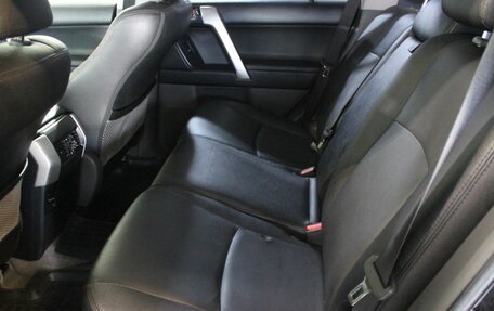Toyota Land Cruiser Prado 150 рестайлинг 2, 2013 год, 3 177 000 рублей, 17 фотография