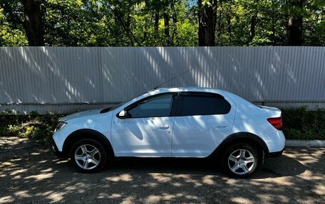 Renault Logan II, 2019 год, 980 000 рублей, 4 фотография