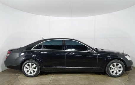 Mercedes-Benz S-Класс, 2006 год, 1 700 000 рублей, 4 фотография