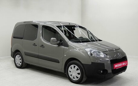 Peugeot Partner II рестайлинг 2, 2012 год, 855 000 рублей, 3 фотография