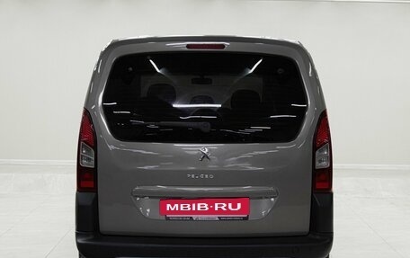 Peugeot Partner II рестайлинг 2, 2012 год, 855 000 рублей, 5 фотография