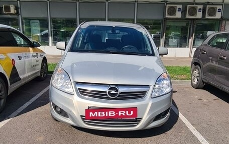 Opel Zafira B, 2011 год, 750 000 рублей, 3 фотография