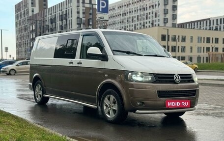 Volkswagen Transporter T5 рестайлинг, 2010 год, 1 630 000 рублей, 3 фотография