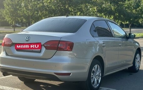 Volkswagen Jetta VI, 2012 год, 1 300 000 рублей, 4 фотография