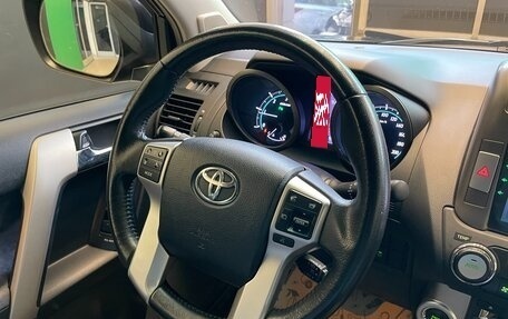 Toyota Land Cruiser Prado 150 рестайлинг 2, 2013 год, 3 449 000 рублей, 24 фотография