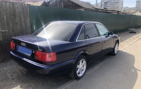 Audi A6, 1995 год, 700 000 рублей, 18 фотография