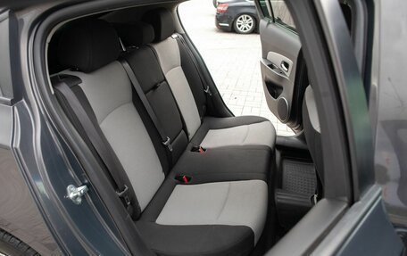Chevrolet Cruze II, 2013 год, 860 000 рублей, 34 фотография