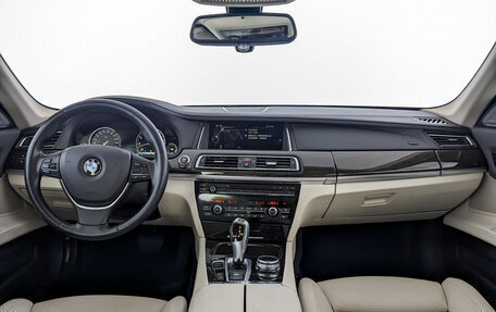 BMW 7 серия, 2014 год, 3 695 000 рублей, 14 фотография