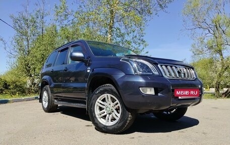 Toyota Land Cruiser Prado 120 рестайлинг, 2004 год, 1 550 000 рублей, 7 фотография