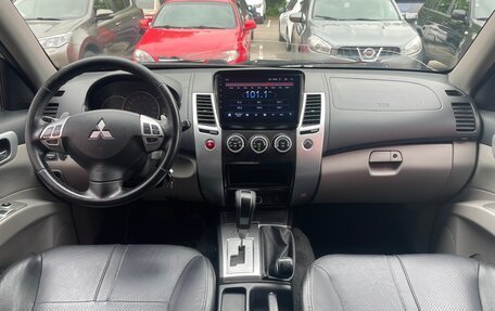 Mitsubishi Pajero Sport II рестайлинг, 2012 год, 1 885 000 рублей, 15 фотография