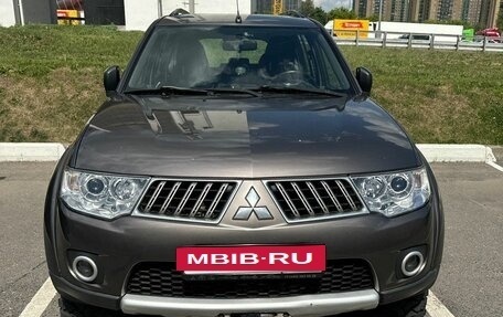 Mitsubishi Pajero Sport II рестайлинг, 2012 год, 1 818 000 рублей, 4 фотография