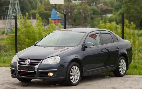 Volkswagen Jetta VI, 2008 год, 710 000 рублей, 1 фотография