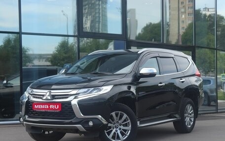 Mitsubishi Pajero Sport III рестайлинг, 2017 год, 3 040 000 рублей, 1 фотография