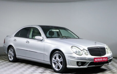 Mercedes-Benz E-Класс, 2002 год, 840 000 рублей, 3 фотография