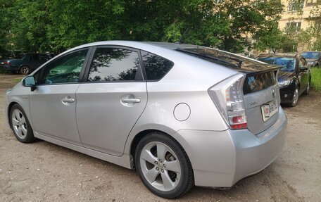 Toyota Prius, 2009 год, 1 000 000 рублей, 3 фотография