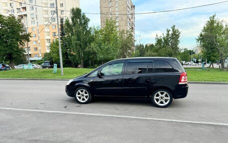 Opel Zafira B, 2010 год, 690 000 рублей, 9 фотография