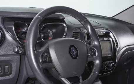 Renault Kaptur I рестайлинг, 2017 год, 1 260 000 рублей, 19 фотография