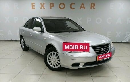 Hyundai Sonata VI, 2010 год, 870 000 рублей, 3 фотография