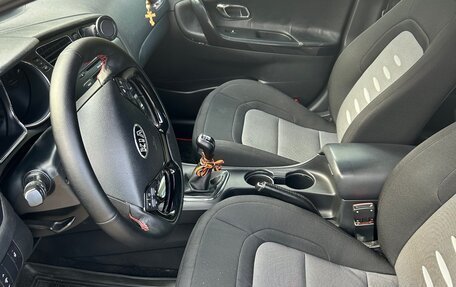 KIA cee'd III, 2014 год, 1 299 000 рублей, 19 фотография