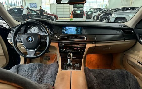 BMW 7 серия, 2012 год, 2 499 000 рублей, 10 фотография