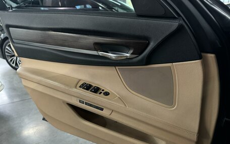 BMW 7 серия, 2012 год, 2 499 000 рублей, 14 фотография