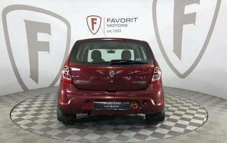 Renault Sandero I, 2011 год, 600 000 рублей, 3 фотография