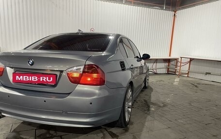 BMW 3 серия, 2005 год, 950 000 рублей, 6 фотография