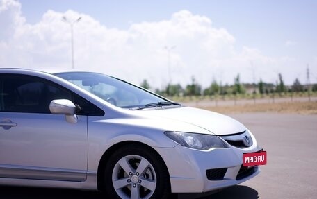 Honda Civic VIII, 2011 год, 1 100 000 рублей, 2 фотография