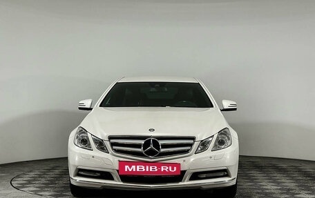 Mercedes-Benz E-Класс, 2012 год, 1 820 000 рублей, 2 фотография