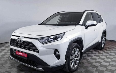 Toyota RAV4, 2021 год, 4 568 000 рублей, 1 фотография