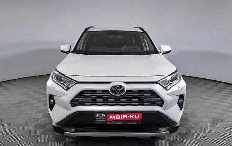 Toyota RAV4, 2021 год, 4 568 000 рублей, 2 фотография