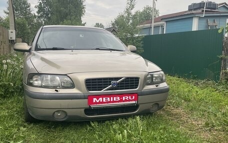 Volvo S60 III, 2002 год, 525 000 рублей, 2 фотография