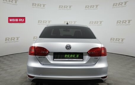Volkswagen Jetta VI, 2011 год, 889 000 рублей, 6 фотография
