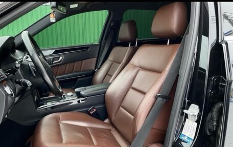 Mercedes-Benz E-Класс, 2011 год, 1 600 000 рублей, 8 фотография