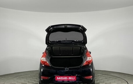 Hyundai Solaris II рестайлинг, 2011 год, 780 000 рублей, 8 фотография