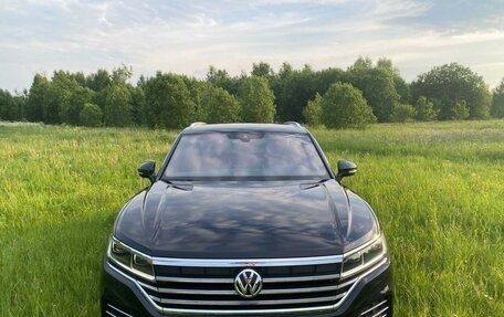 Volkswagen Touareg III, 2020 год, 6 600 000 рублей, 4 фотография