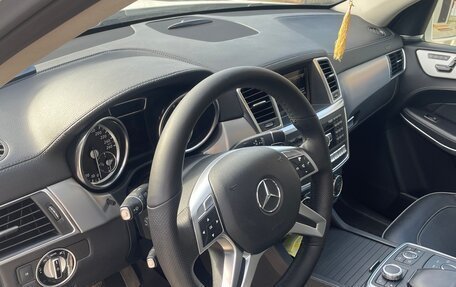 Mercedes-Benz GL-Класс, 2013 год, 2 800 000 рублей, 13 фотография