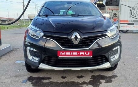 Renault Kaptur I рестайлинг, 2017 год, 1 300 000 рублей, 3 фотография