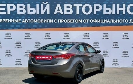 Hyundai Elantra V, 2013 год, 800 000 рублей, 7 фотография