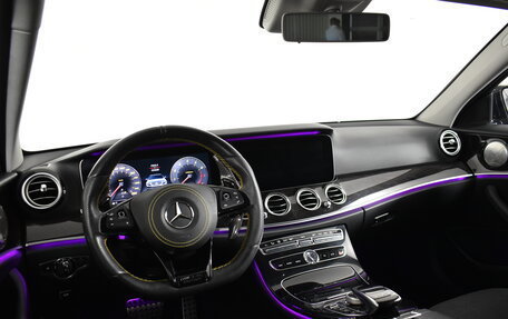 Mercedes-Benz E-Класс, 2016 год, 2 595 900 рублей, 17 фотография
