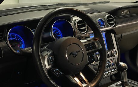 Ford Mustang VI рестайлинг, 2020 год, 4 150 000 рублей, 21 фотография