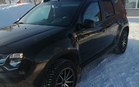 Renault Duster I рестайлинг, 2019 год, 1 600 000 рублей, 2 фотография