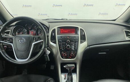 Opel Astra J, 2013 год, 800 000 рублей, 9 фотография