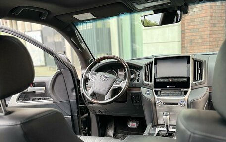 Toyota Land Cruiser 200, 2019 год, 9 200 000 рублей, 13 фотография